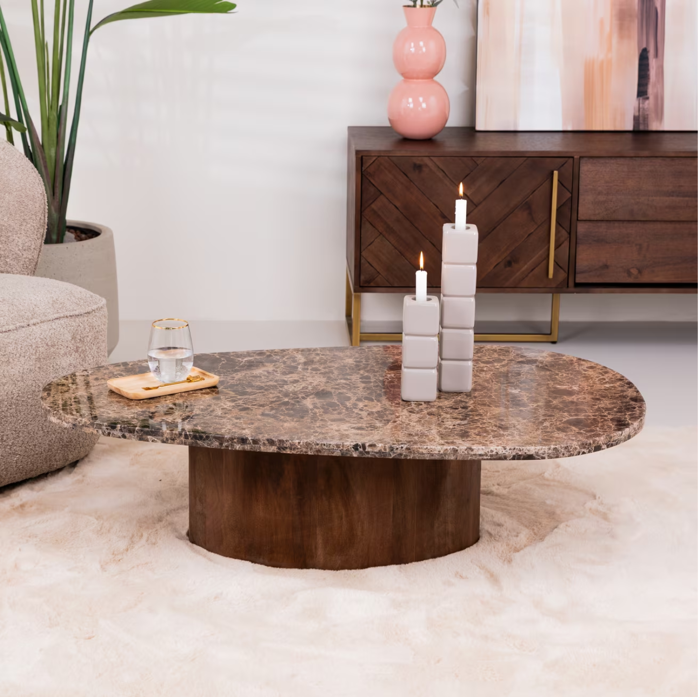 Organische Salontafel Bradley Marmer en mangohout, 120 x 75cm