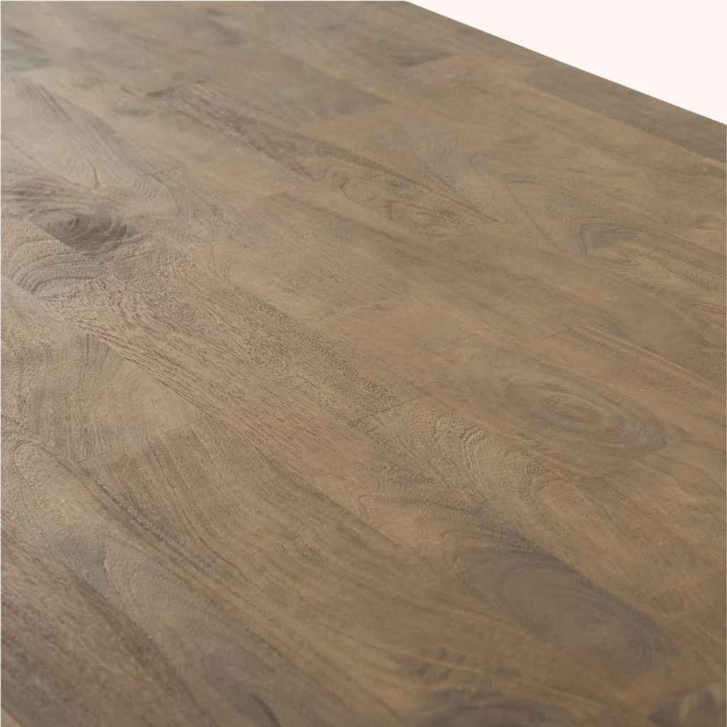 Eettafel Edward Mangohout